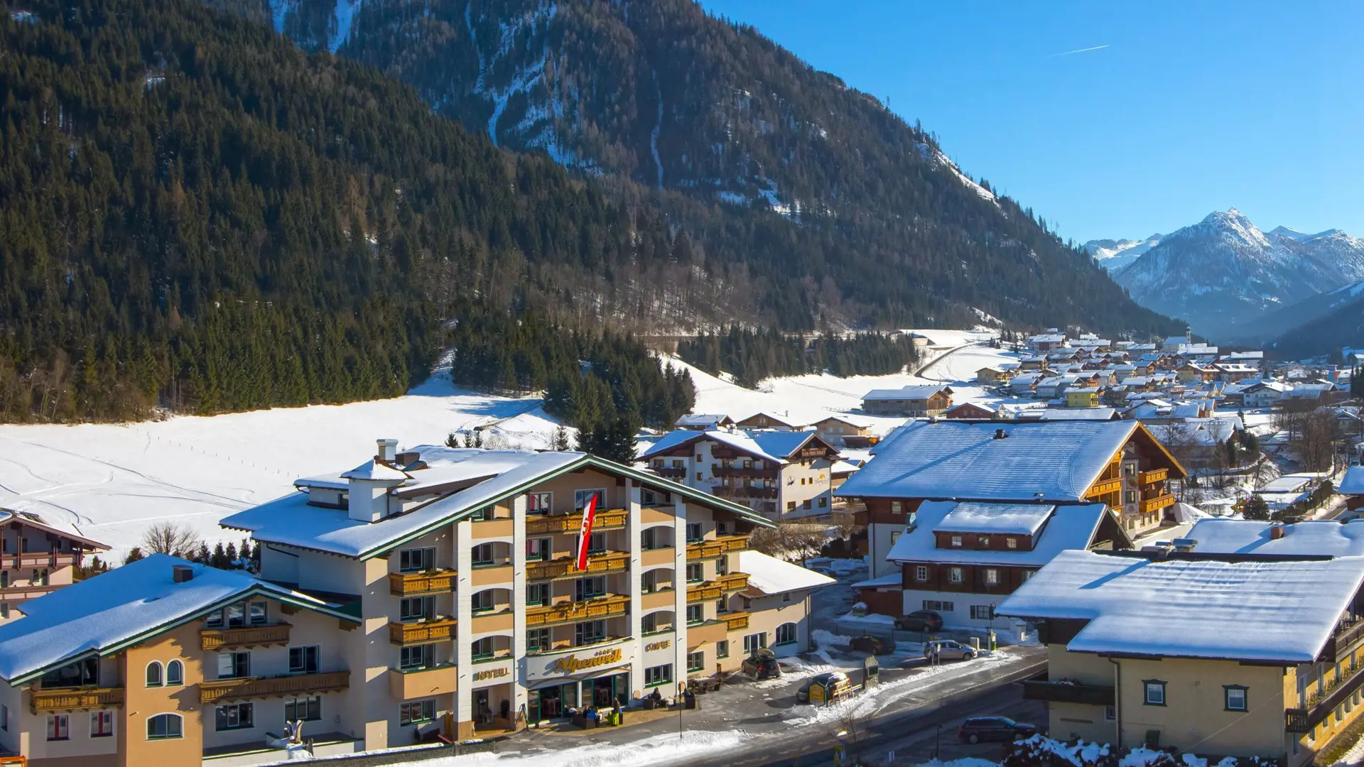 Hotel Alpenwelt